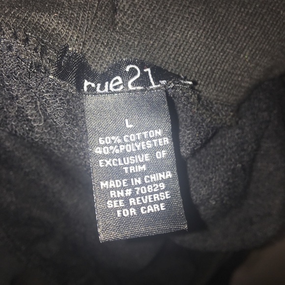 Black sweat pants - Picture 2 of 3